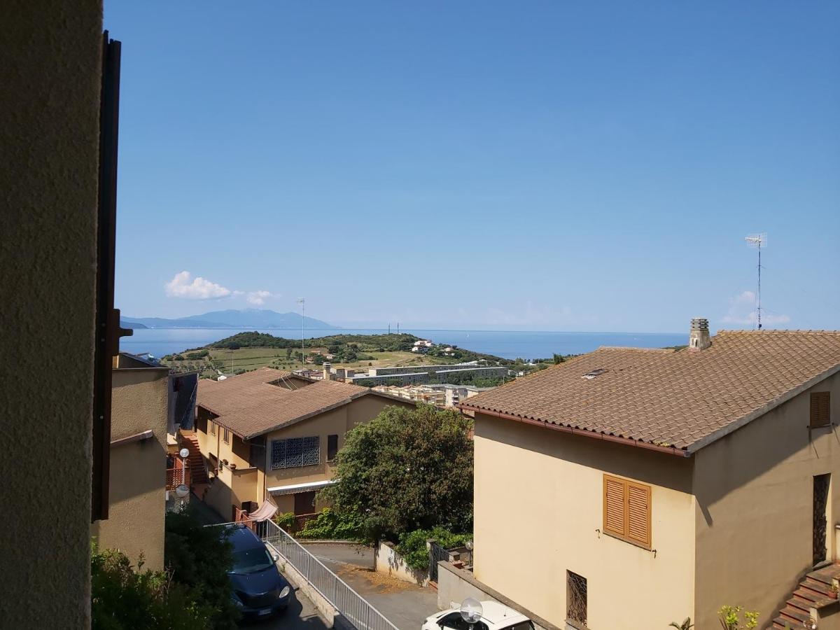 Beach House Piombino Bagian luar foto
